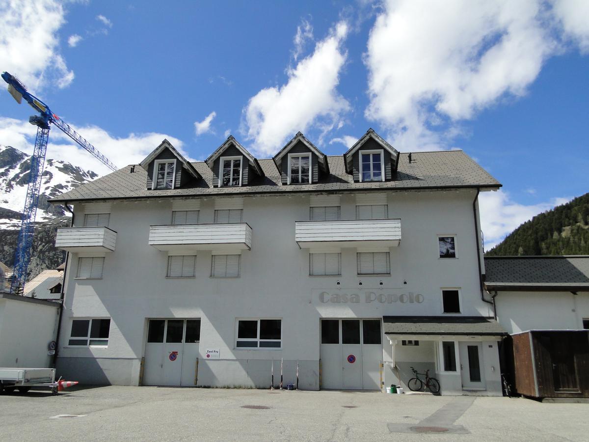 Casa Popolo Andermatt Hostel Exterior photo