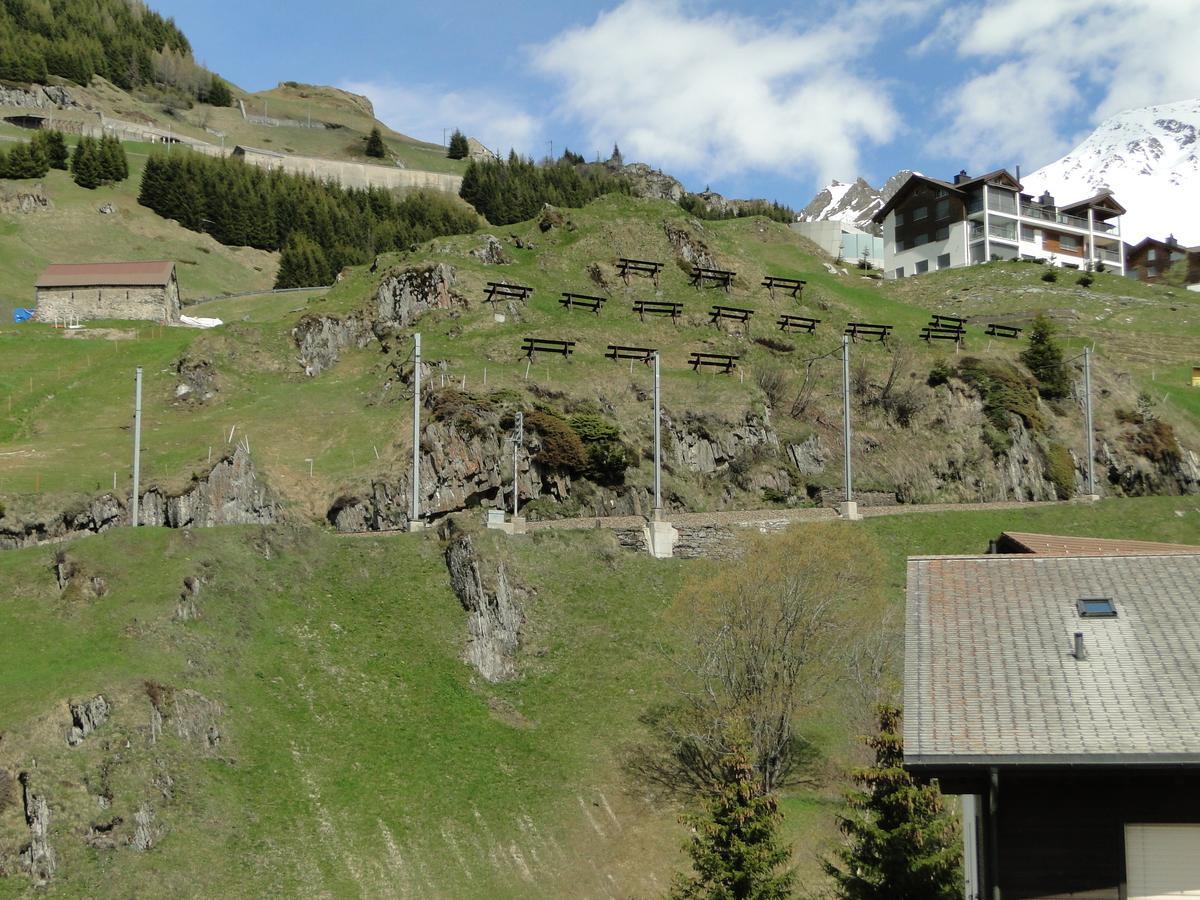 Casa Popolo Andermatt Hostel Exterior photo