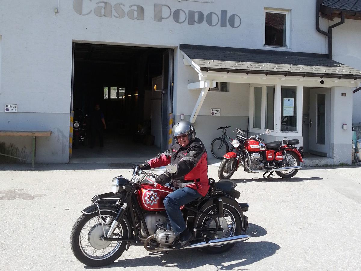 Casa Popolo Andermatt Hostel Exterior photo